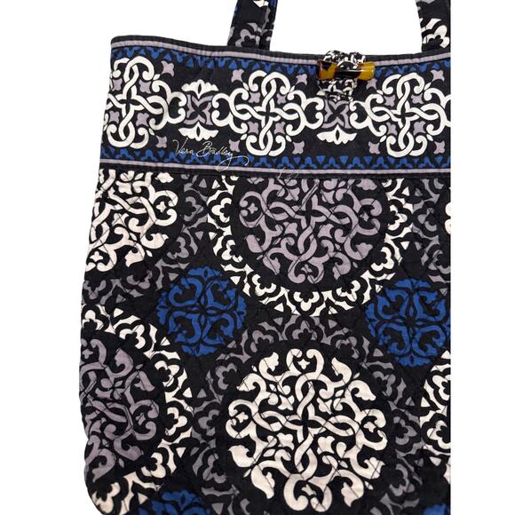 Vera Bradley Blue Patterned Shoulder Bag Toggle Closure Preppy Fabric Tote - Picture 7 of 7